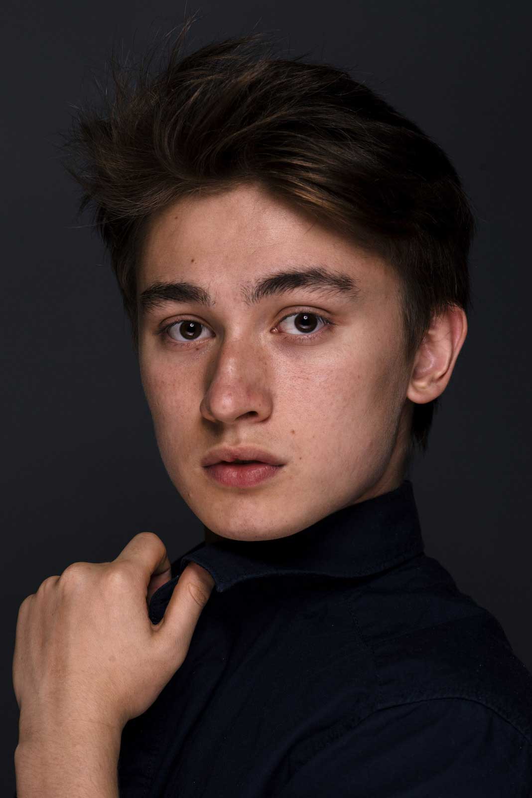 Jonas W