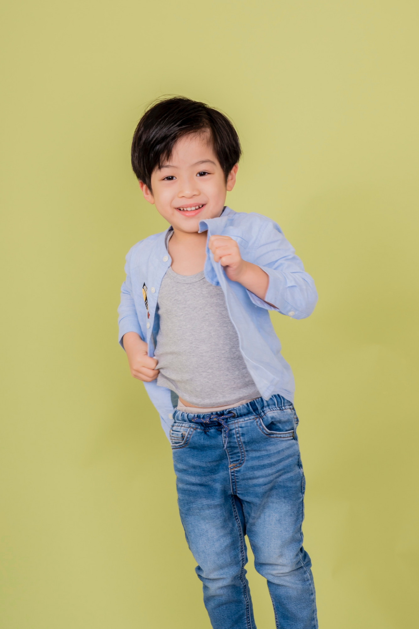 Lucas L