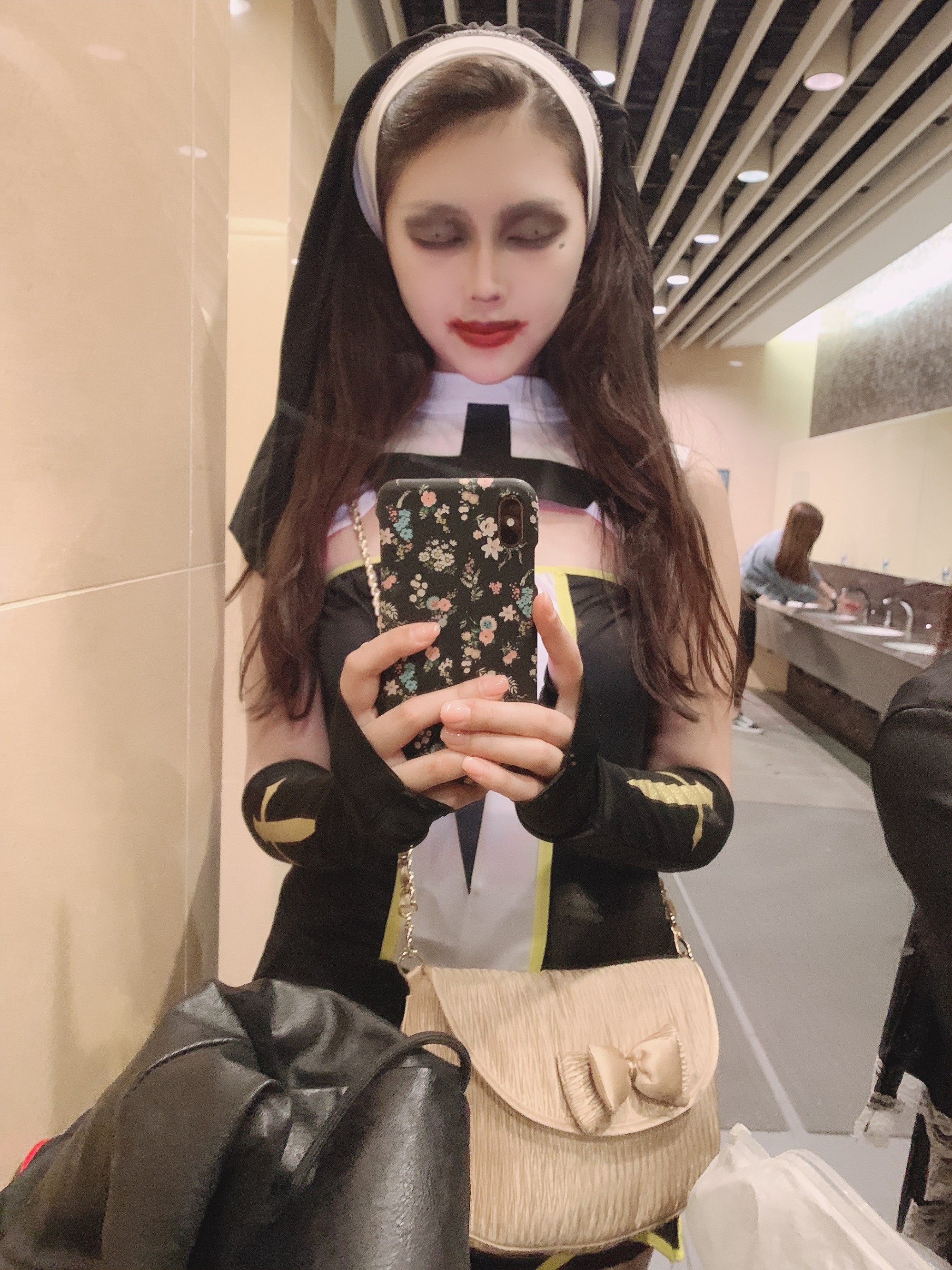 Eve M