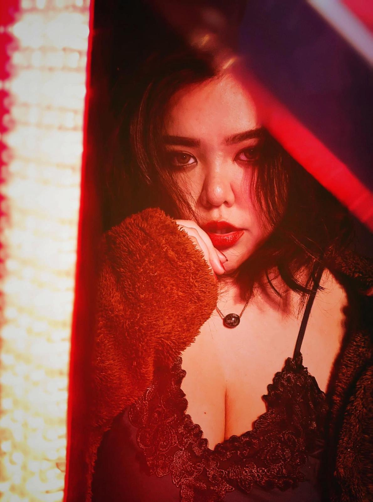 Annie L