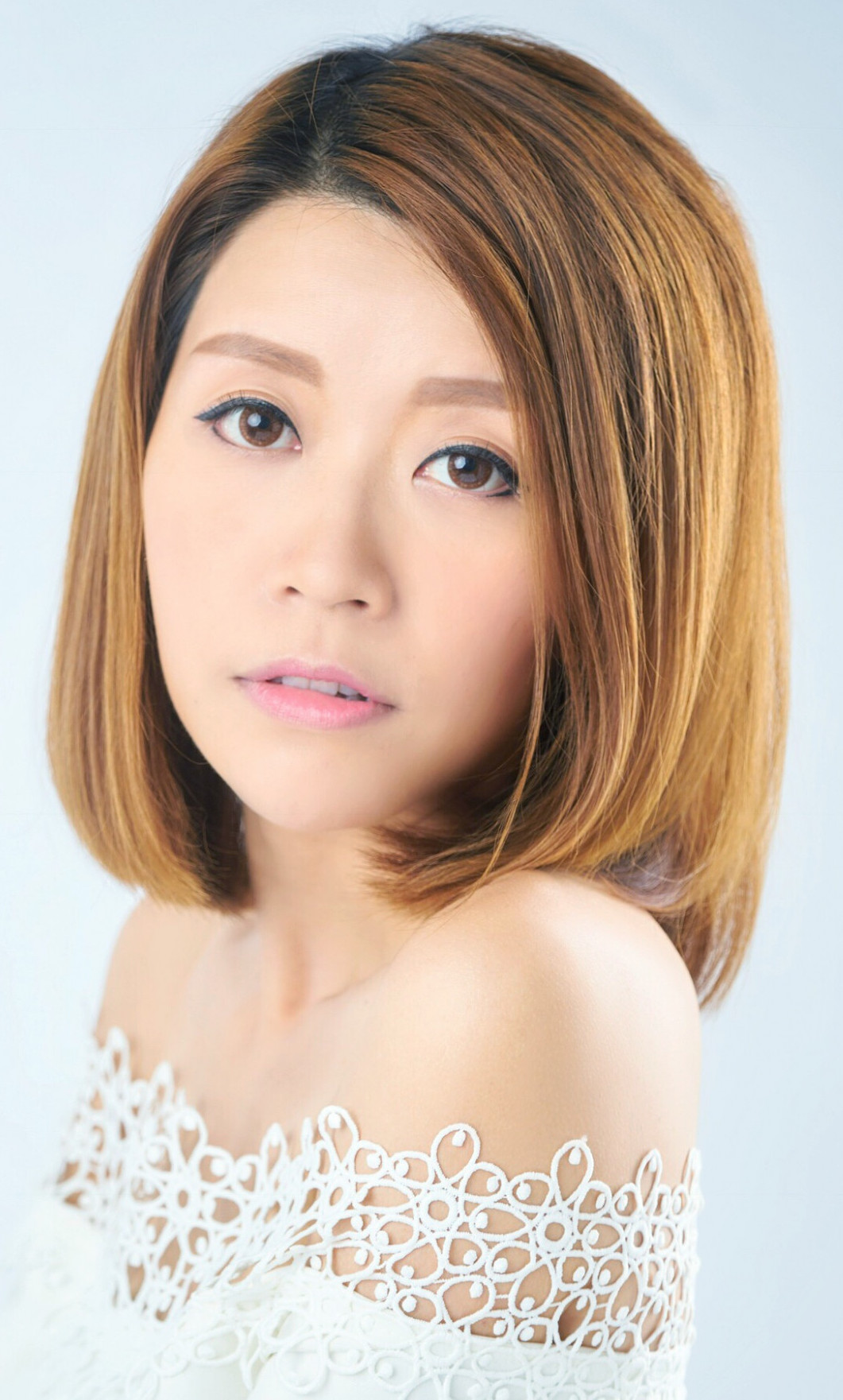 Helen Lee