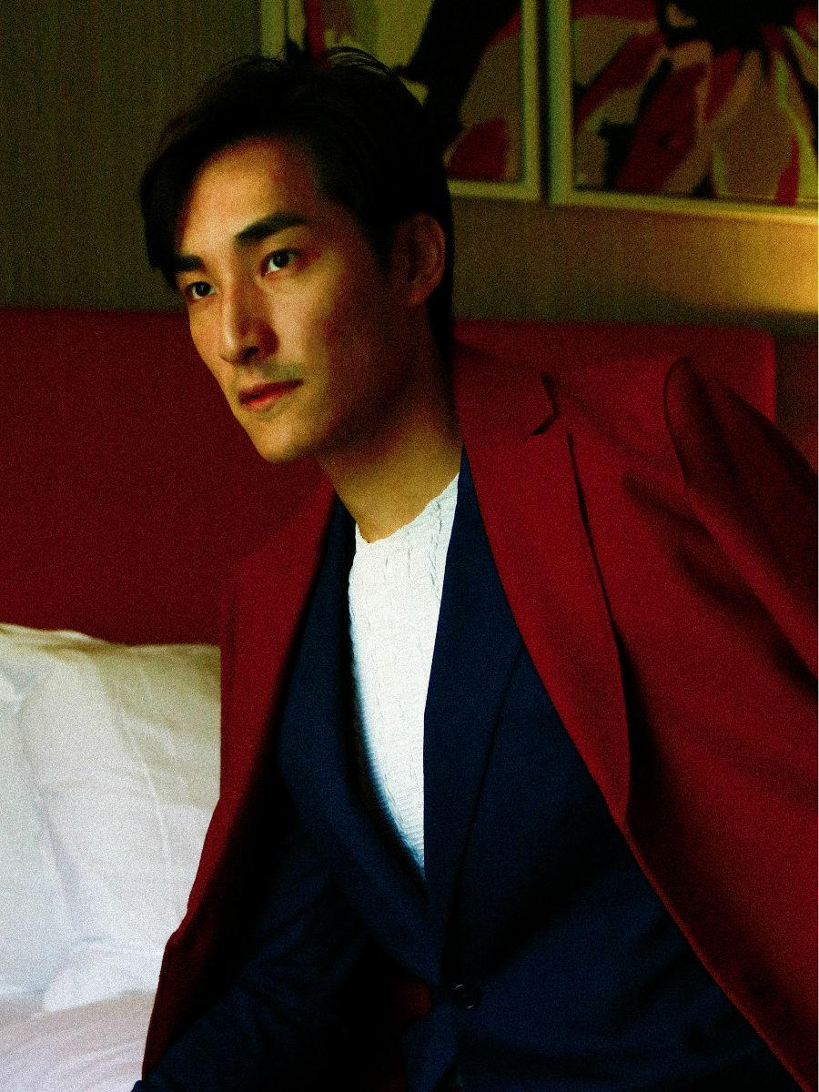 Neo L