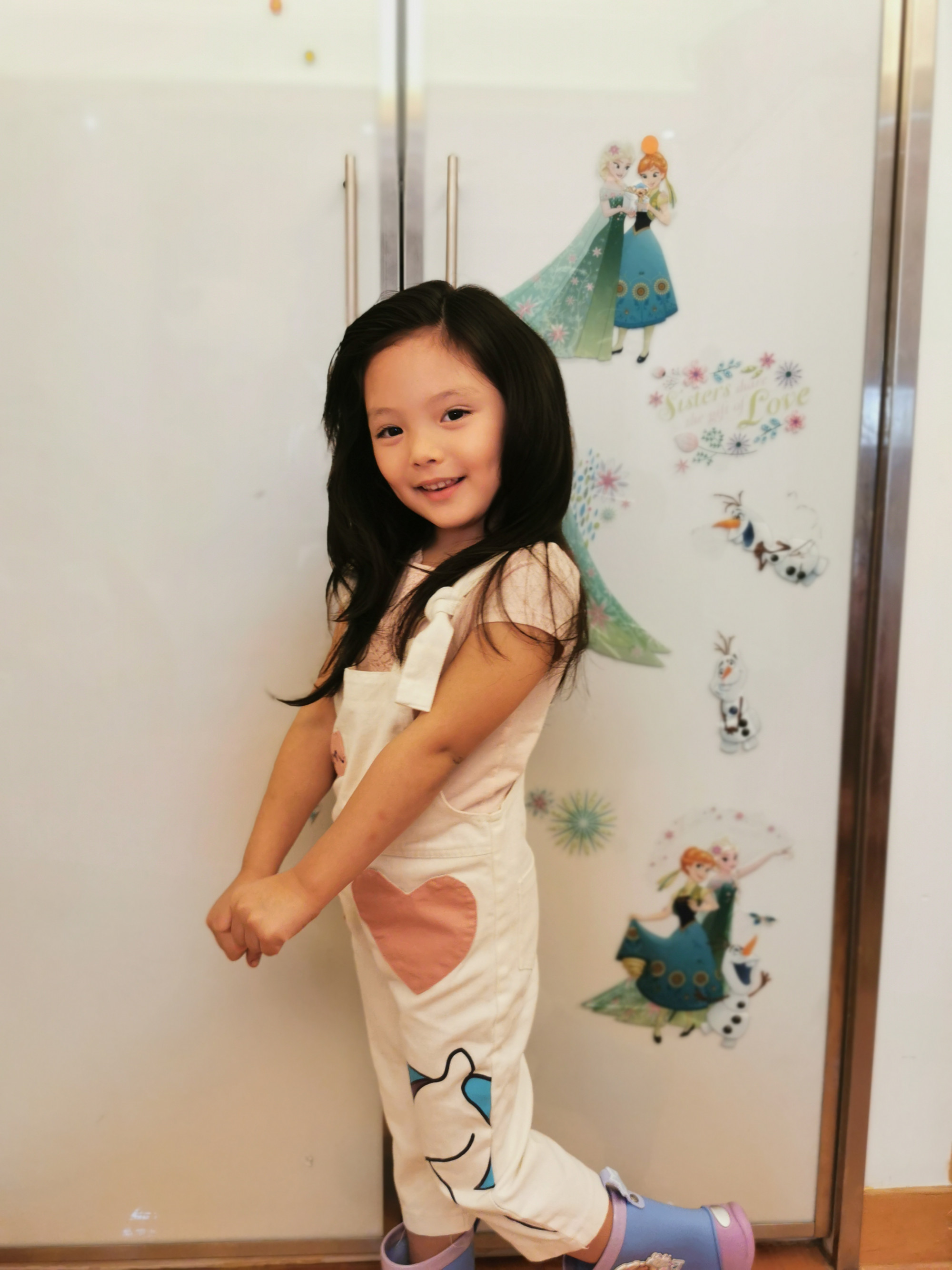 Amelia F