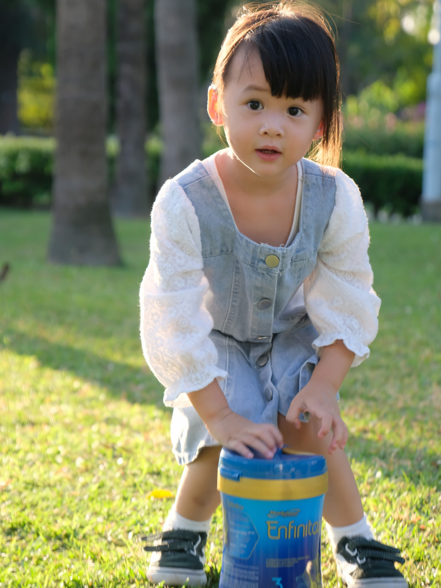 Charmaine L