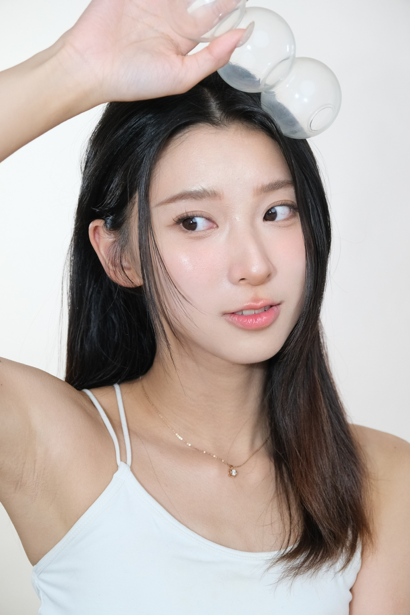 Vivienne W