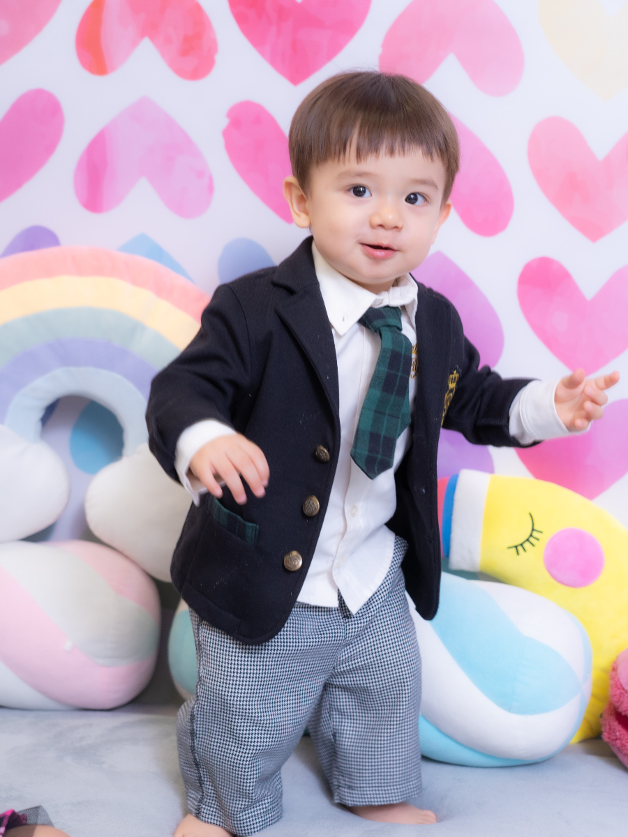 Noah M