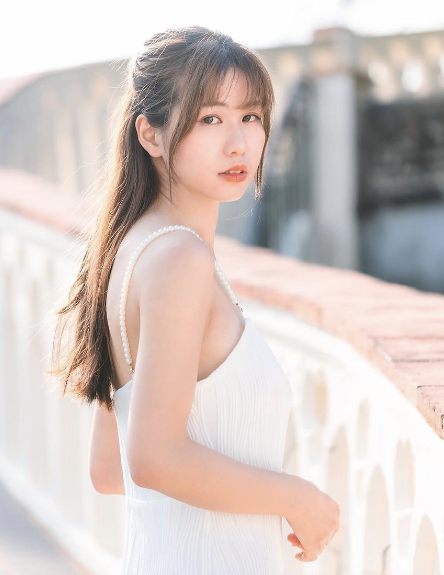 Alvina T
