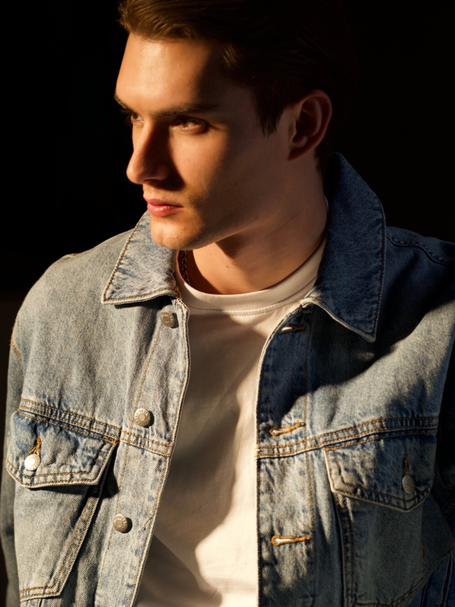 Alexander L