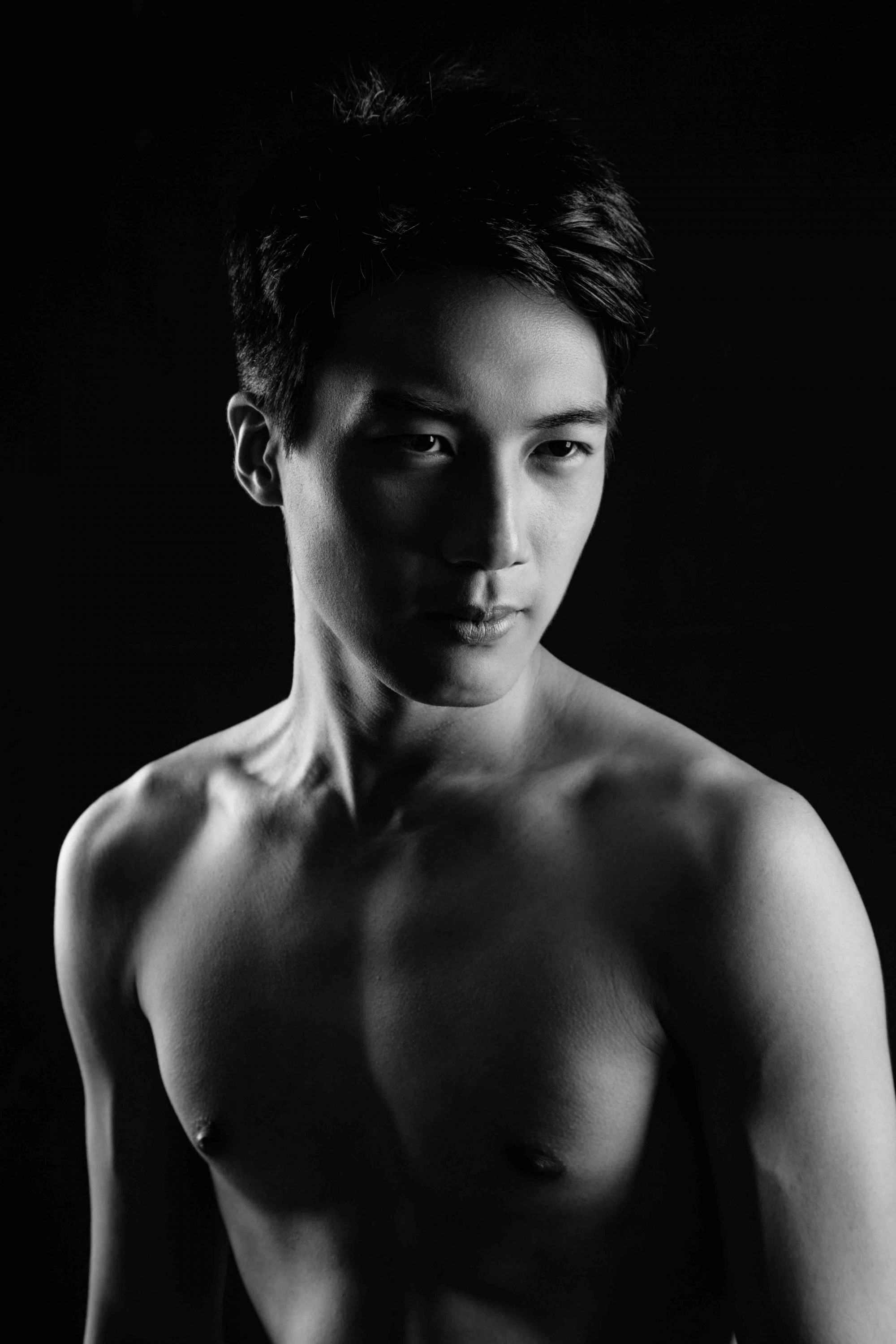 Leo W