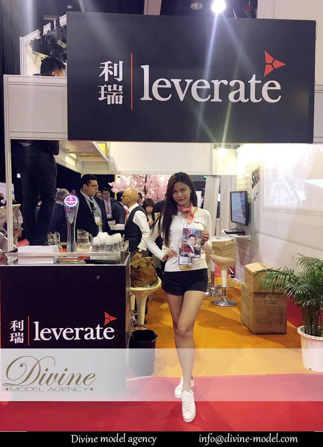 IFX-expo-model-hostess-2-2