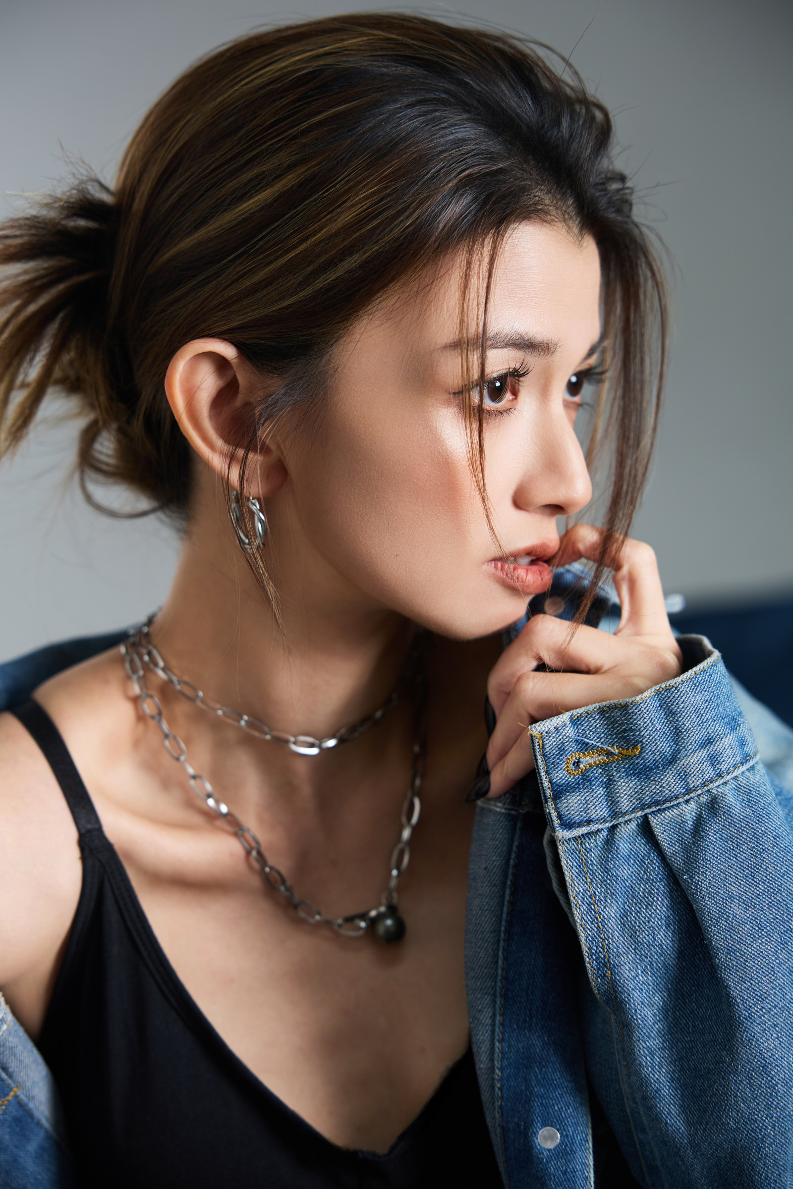 Florrie Y - Portfolio Image 2 | Divine Model Agency Model
