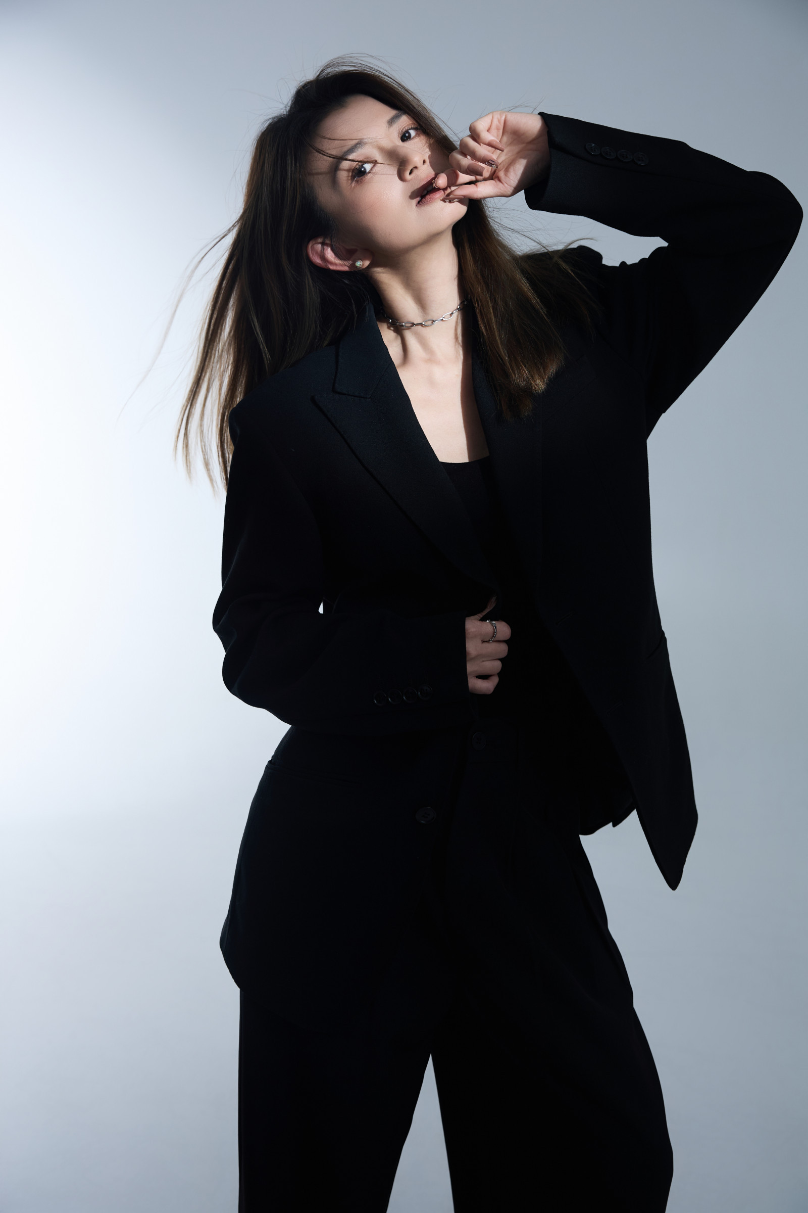 Florrie Y - Portfolio Image 4 | Divine Model Agency Model